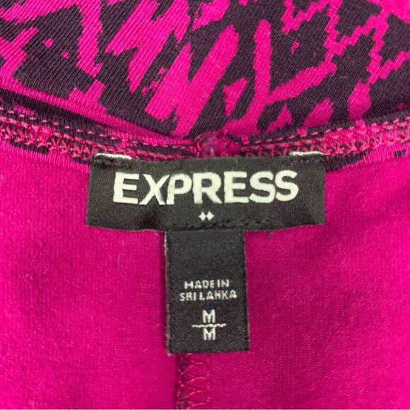 Express Sleeveless Peplum Top Pullover Black and Fuchsia Aztec Print Size M - Picture 8 of 8